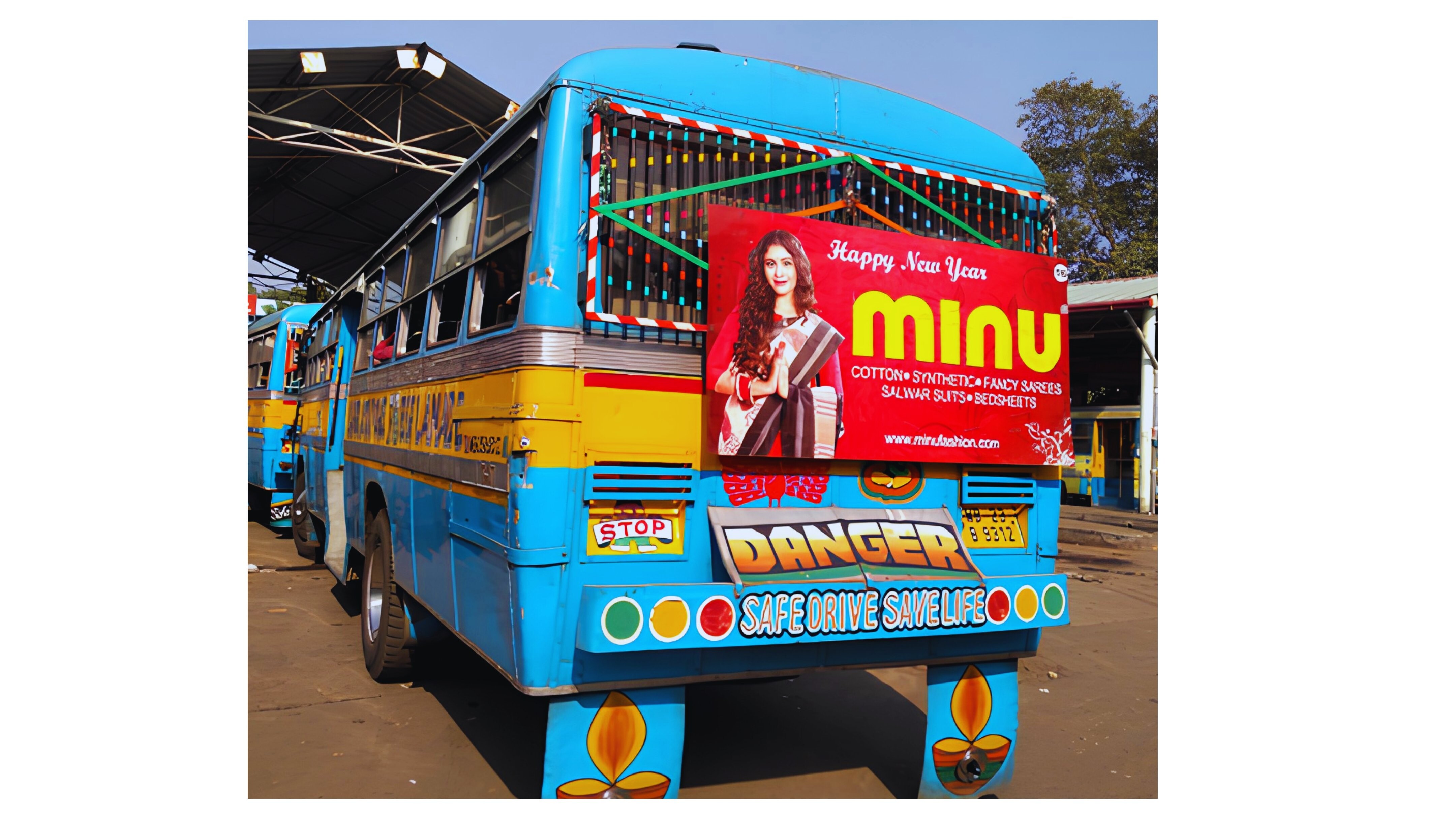 Minu Happy New Year Bus Back
