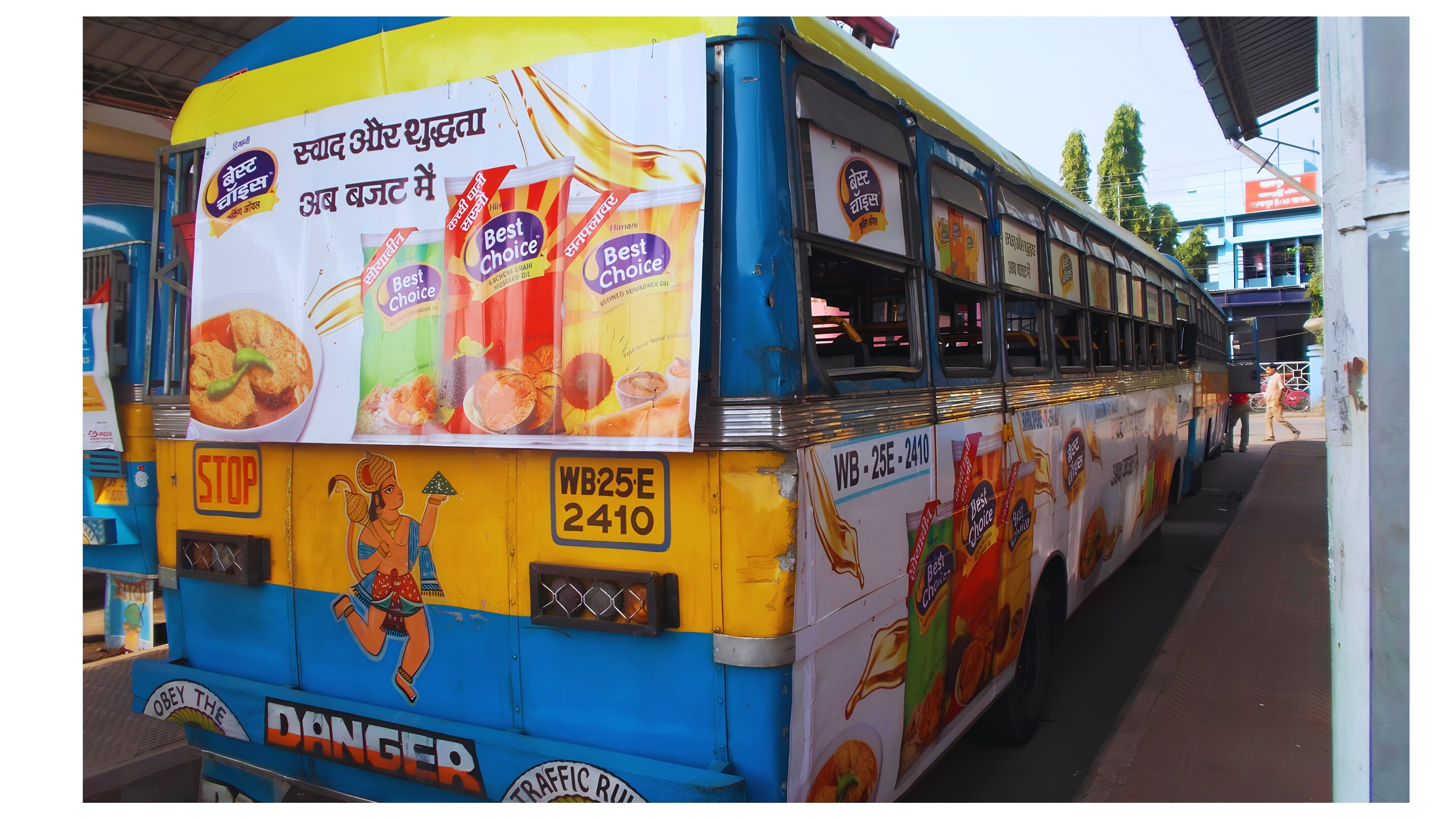 Best Choice Top-Banner Bus Branding